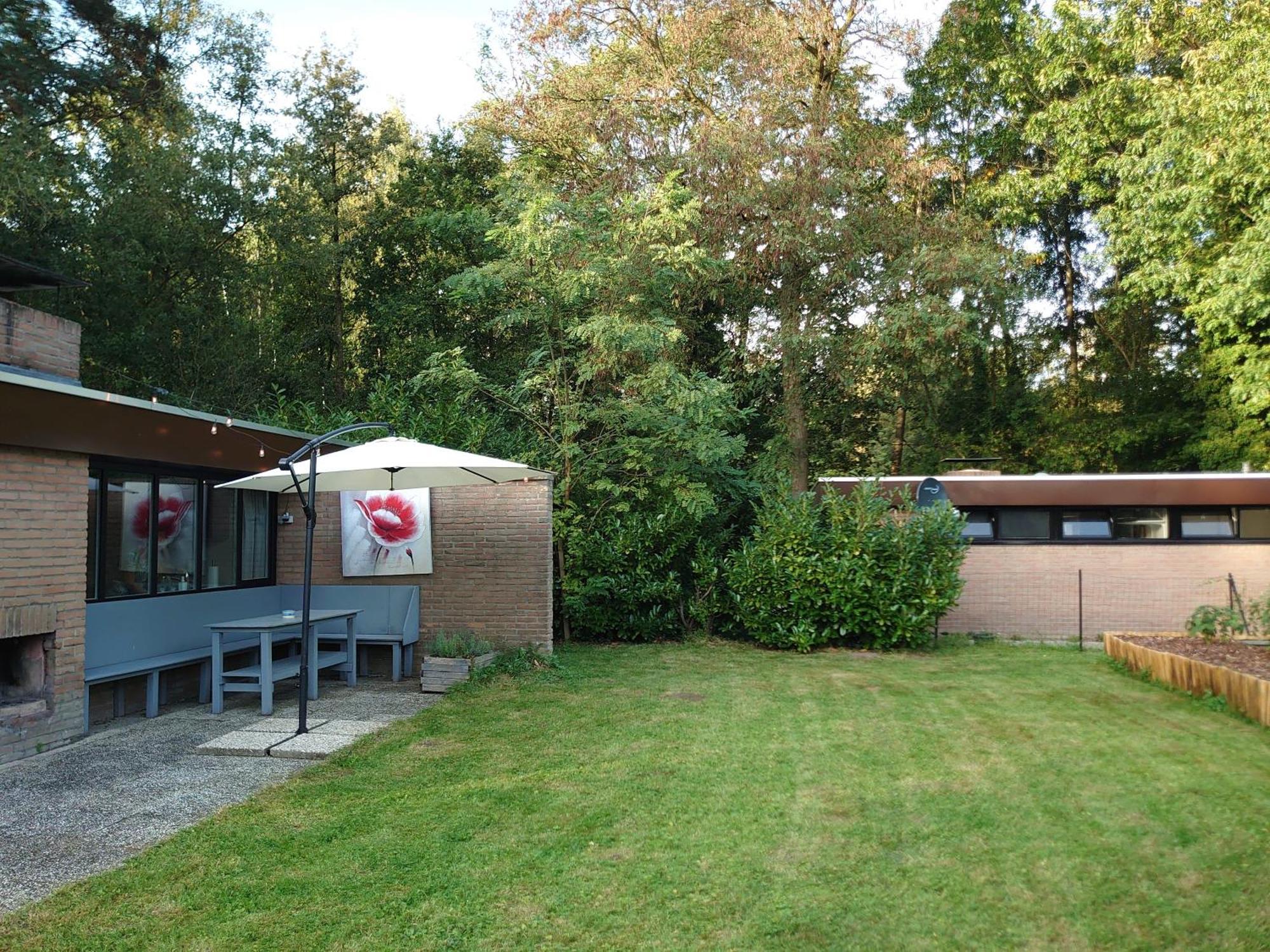 Zonnige Vrijstaande Bungalow In Prachtige Omgeving! Rekem Buitenkant foto